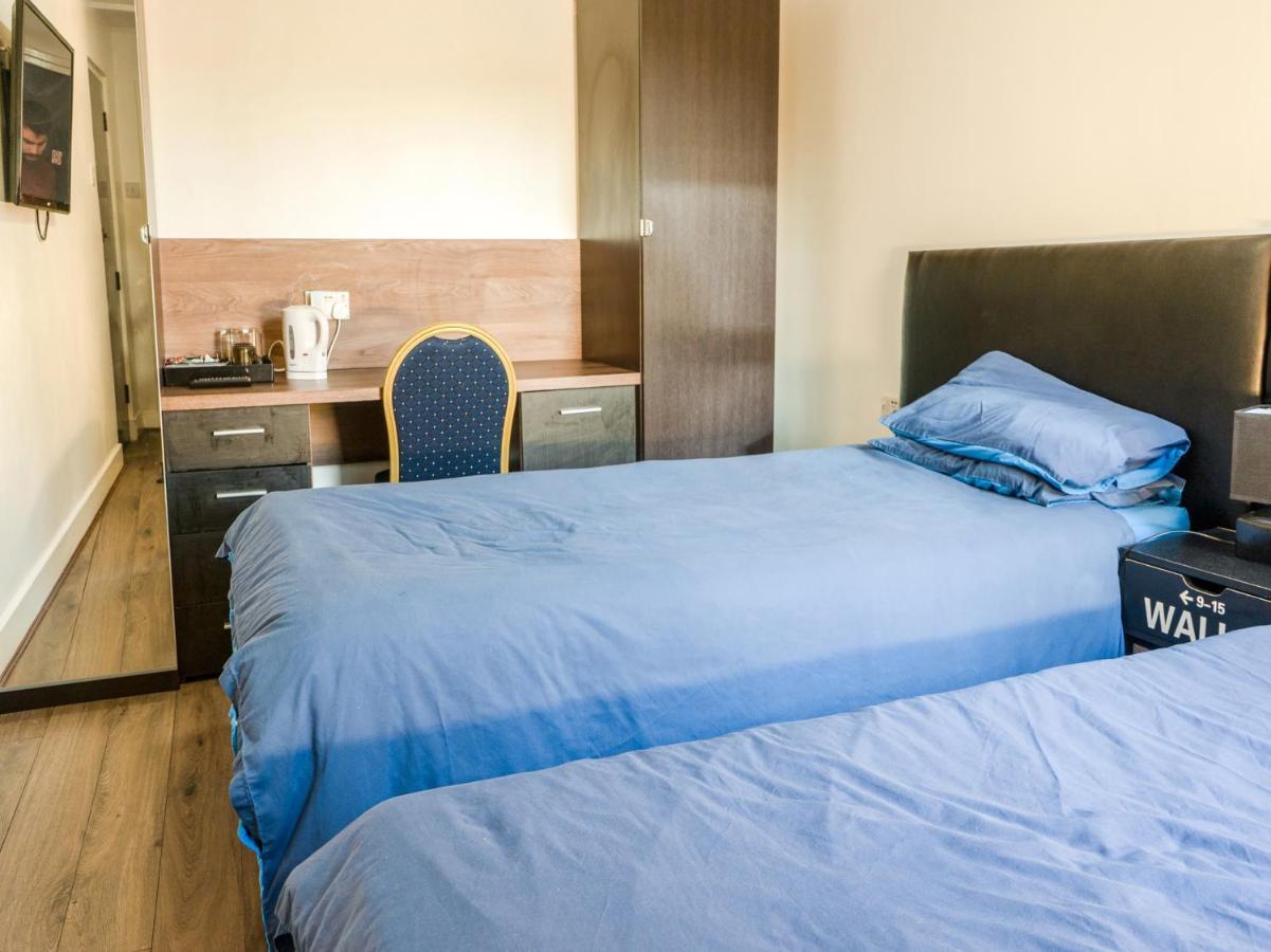 La Tavola Calda Hotel Nuneaton Eksteriør billede