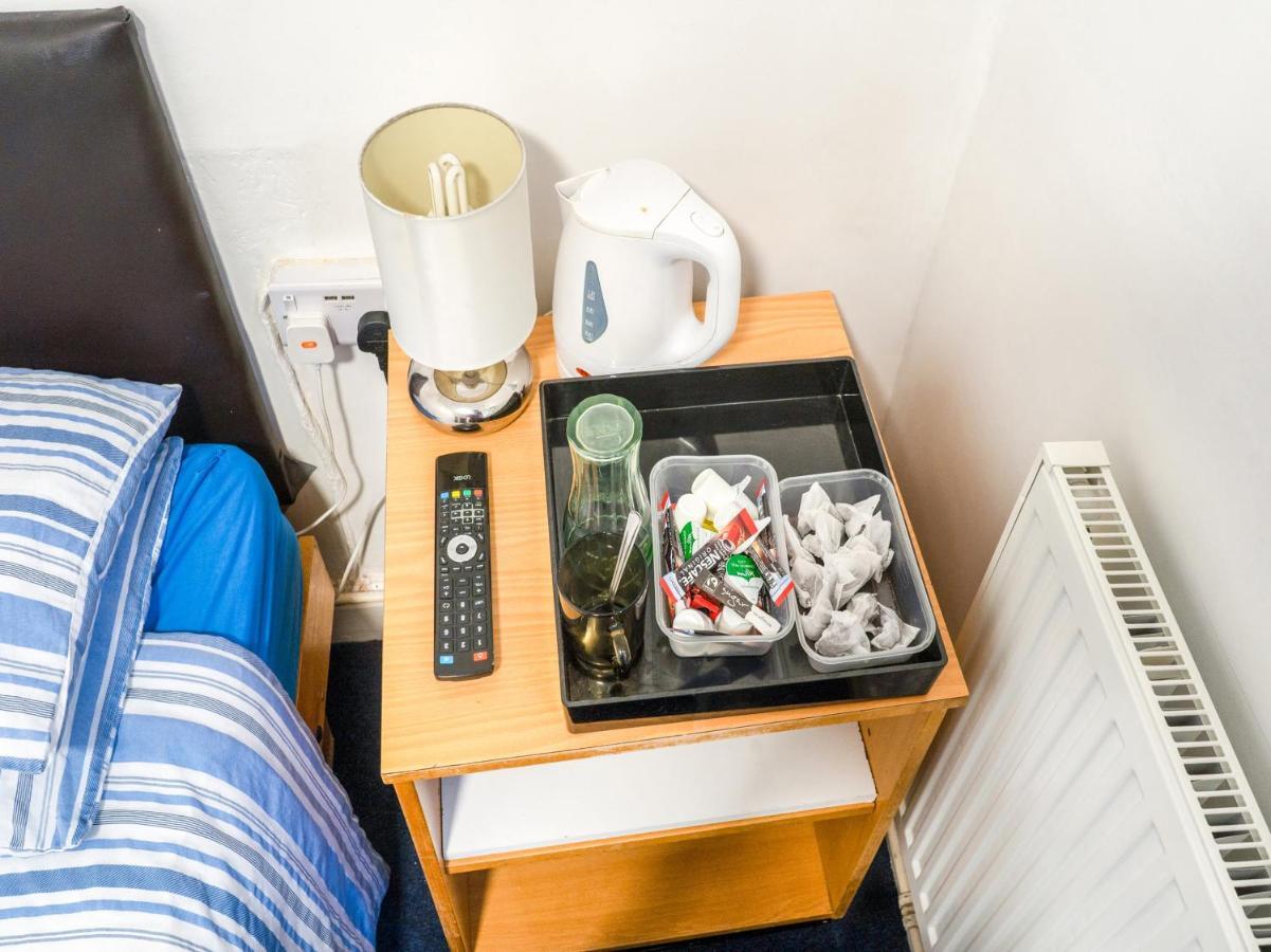 La Tavola Calda Hotel Nuneaton Eksteriør billede