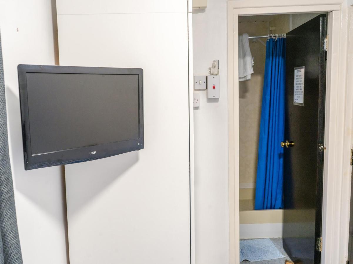 La Tavola Calda Hotel Nuneaton Eksteriør billede